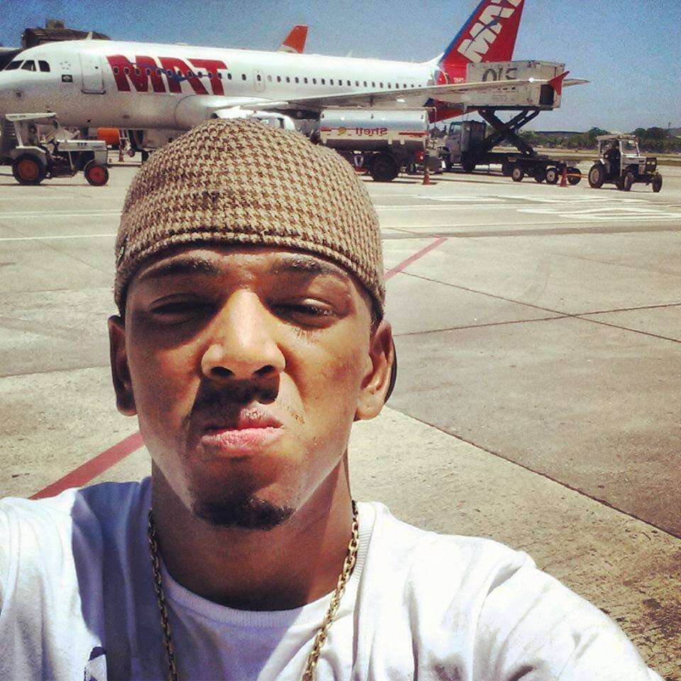 Maxmenezes35's profile picture. 