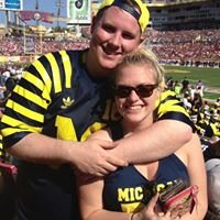 Caroll_Re1's profile picture. I hate people, you suck xo  @TheRealGrimmie tweeted me; 14 - 08 - 12