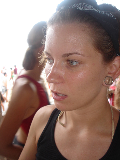 Wardrobe Supervisor at Norwegian Cruise Lines.  Lover of Entertainment, Water, Bats, and fun.