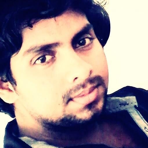 Graphics & Web Designer. Loves ♫ Music, Photography, Traveling, Long Drives, Chatting, Coffee &  Cricket.