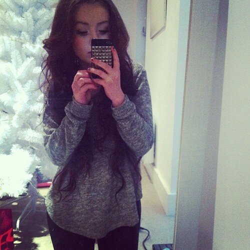 A girl is happiest when she knows you make her your everything. In front of everyone, every time.