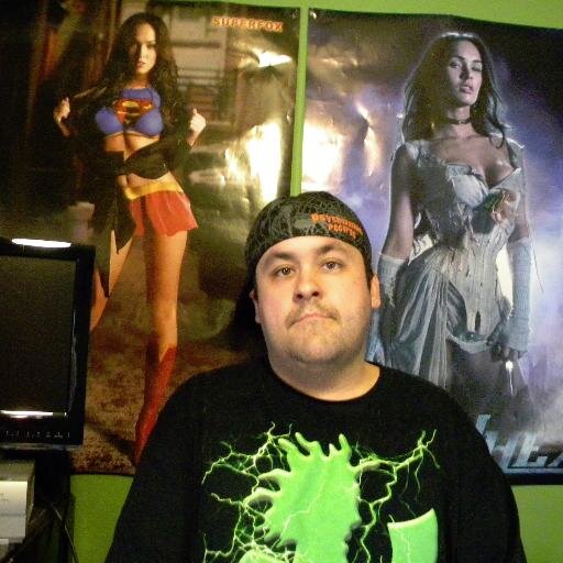 im 31 i love megan fox, AJ LEE and scarlett johanson im an avid member of the wwe universe packers brewers and miami heat are my teams and im a juggalo add me