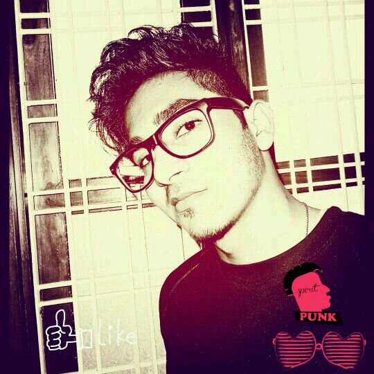 #Belieber #Directioner ♥ and I love ♪ ..
Follow me i'll followback..