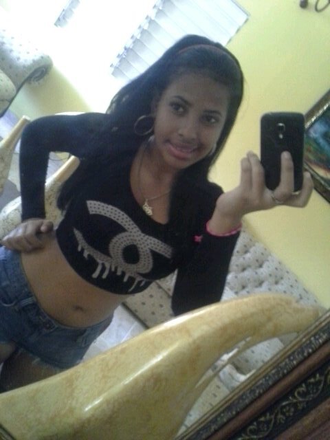 Bipolar | Bff @pitufina3019 @im_herii @Laelectrobugi #Nikii |Blowsista :$ | ♡ 2.05 ♥| ♡ 7.04.12 ♥