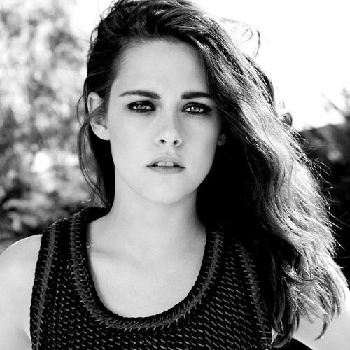 ZeynepYlar's profile picture. Hi! I'm Turkish.Kristen Stewart fan.I Love You Robert Pattinson♥♥♥And Taylor Lautner.♥♥♥♥♥♥♥♥