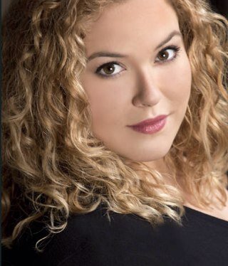 Actor/Singer/Dancer. Support Art-Make art-Be art. Now, how does twitter work? :)