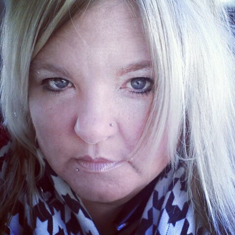 Redeeminglove20's profile picture. 