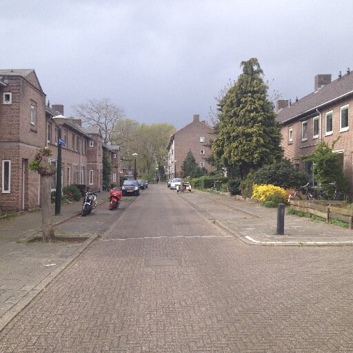 Voor al het nieuws uit de Kruidenbuurt! Wil jij altijd op de hoogte zijn van het laatste nieuws in jouw buurt? Volg ons dan! Ook op Facebook te vinden.