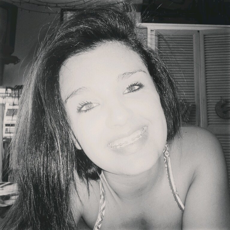 mellytheo91's profile picture. 