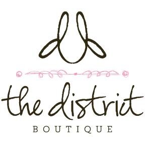 Unique women’s clothing boutique offering personal styling & private parties 💕 // $5 SHIP 📞330-961-1859 #lovethedistrict