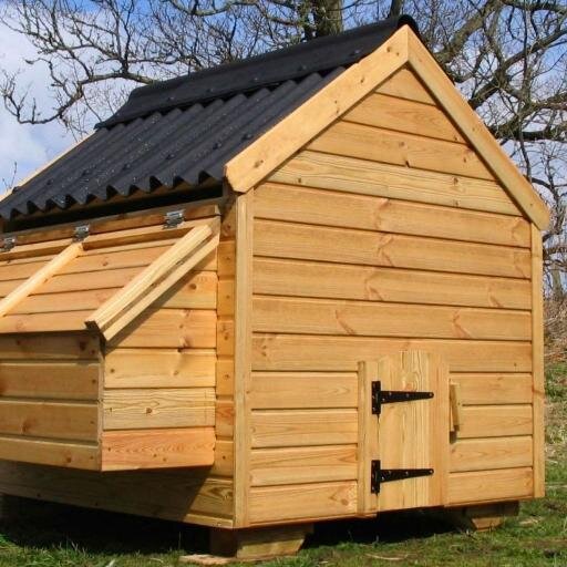 Makers of bespoke poultry housing.Delivery throughout UK