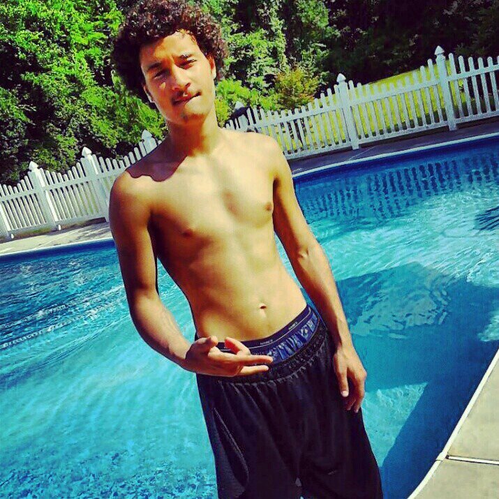 babyy , @thatsjustme____