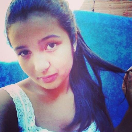Ser feliz não é ter uma vida perfeita, ser feliz é reconhecer que vale a pena viver !:)