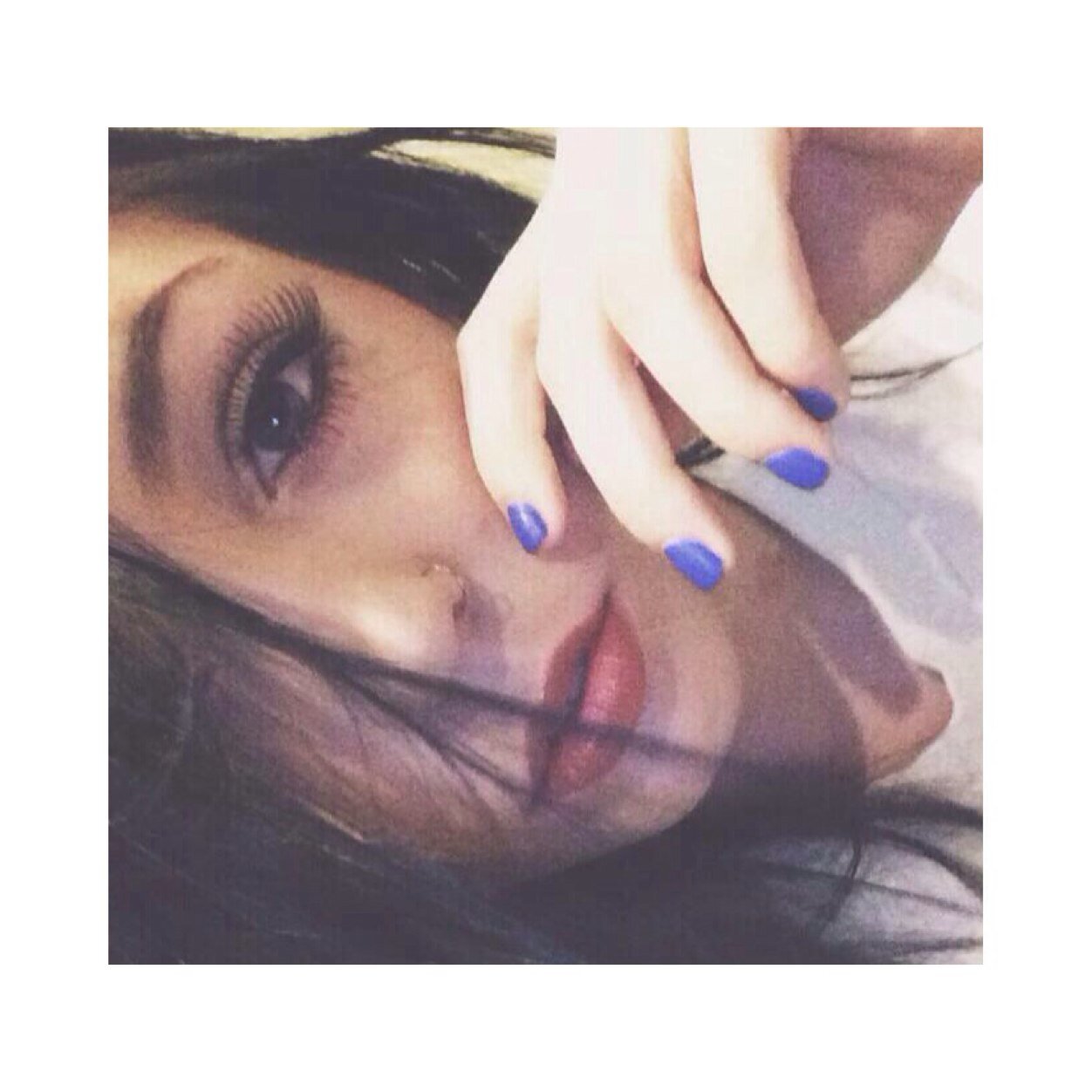gabriela delgado | 18 yo | spanish | bisexual | smoking weed | dancer | the lion's teeth