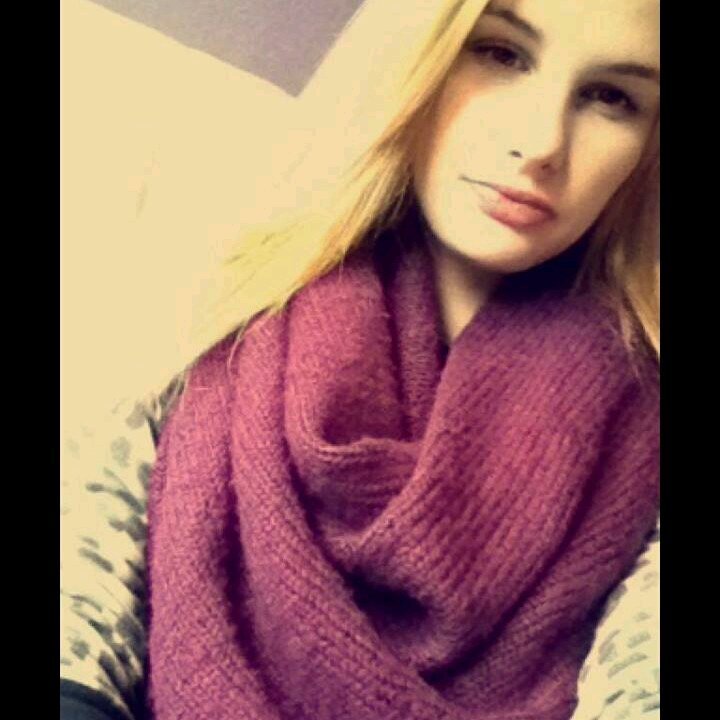 Nanouklovex's profile picture. x.