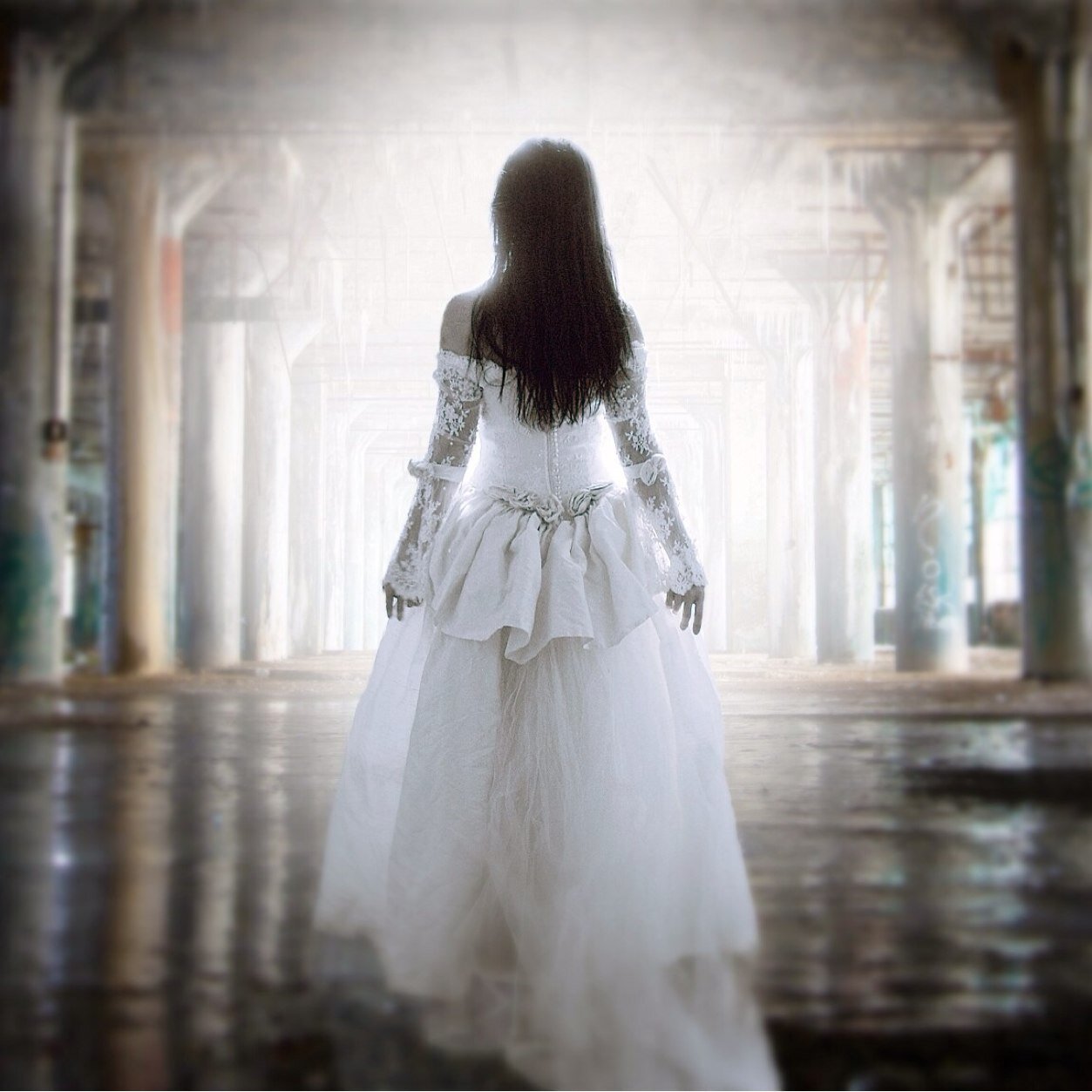 MoonMagyck's profile picture. I love to be inspired and this earth has so much to work with! I am the 5th generation to learn from my Italian ancestors. I am also nurturing my Celtic side.