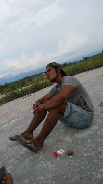 Hasrul Ridwan.                      Bone-bone,7. mei. 1992