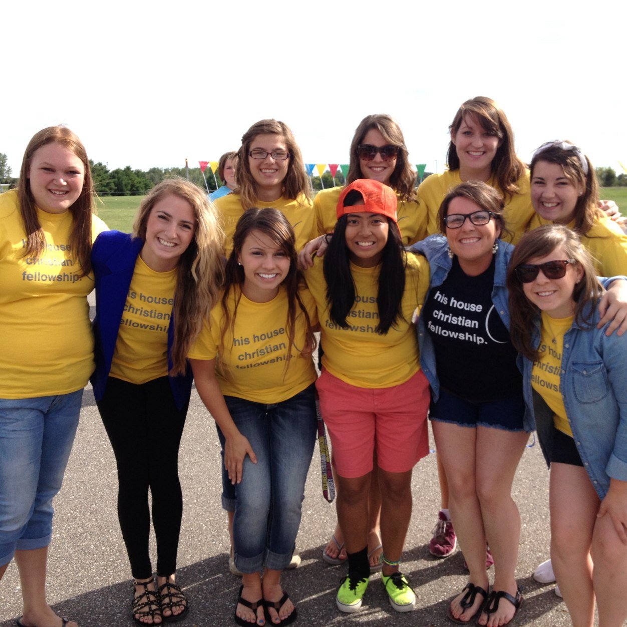 Official Twitter for @hishousecmu Women's Ministry!