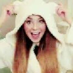 I ♥  YouTube, Zoella she is such an inspiration & I ♥ everyone in my border above.