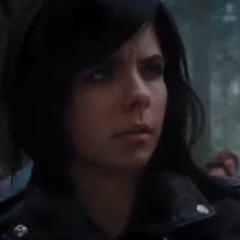 LightingThalia's profile picture. huntress of Artemis Daughter of Zeus  best friends with Annabeth , Percy and Grover