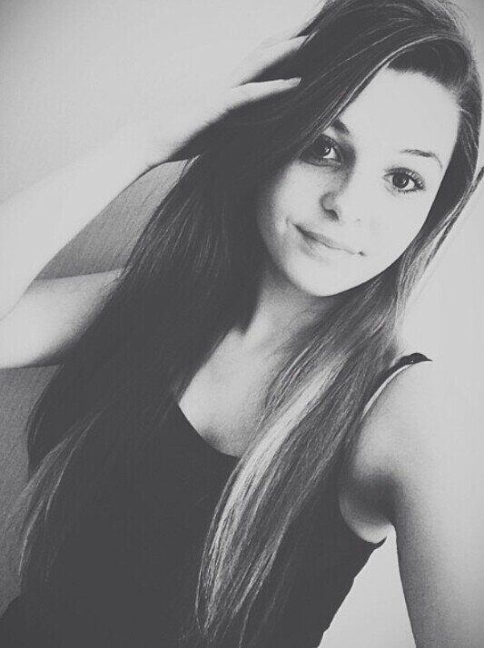 kik: Emily97Morris