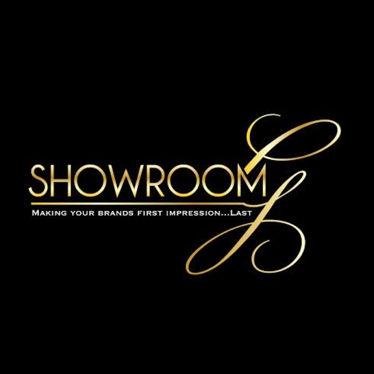 Being a knowledgeable and committed fashion oriented firm, Showroom G exposes designers’ names and products leading the success in sales and exposure.