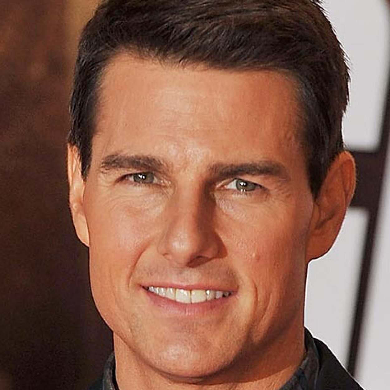 Top 136+ tom cruise hairstyle short - ceg.edu.vn