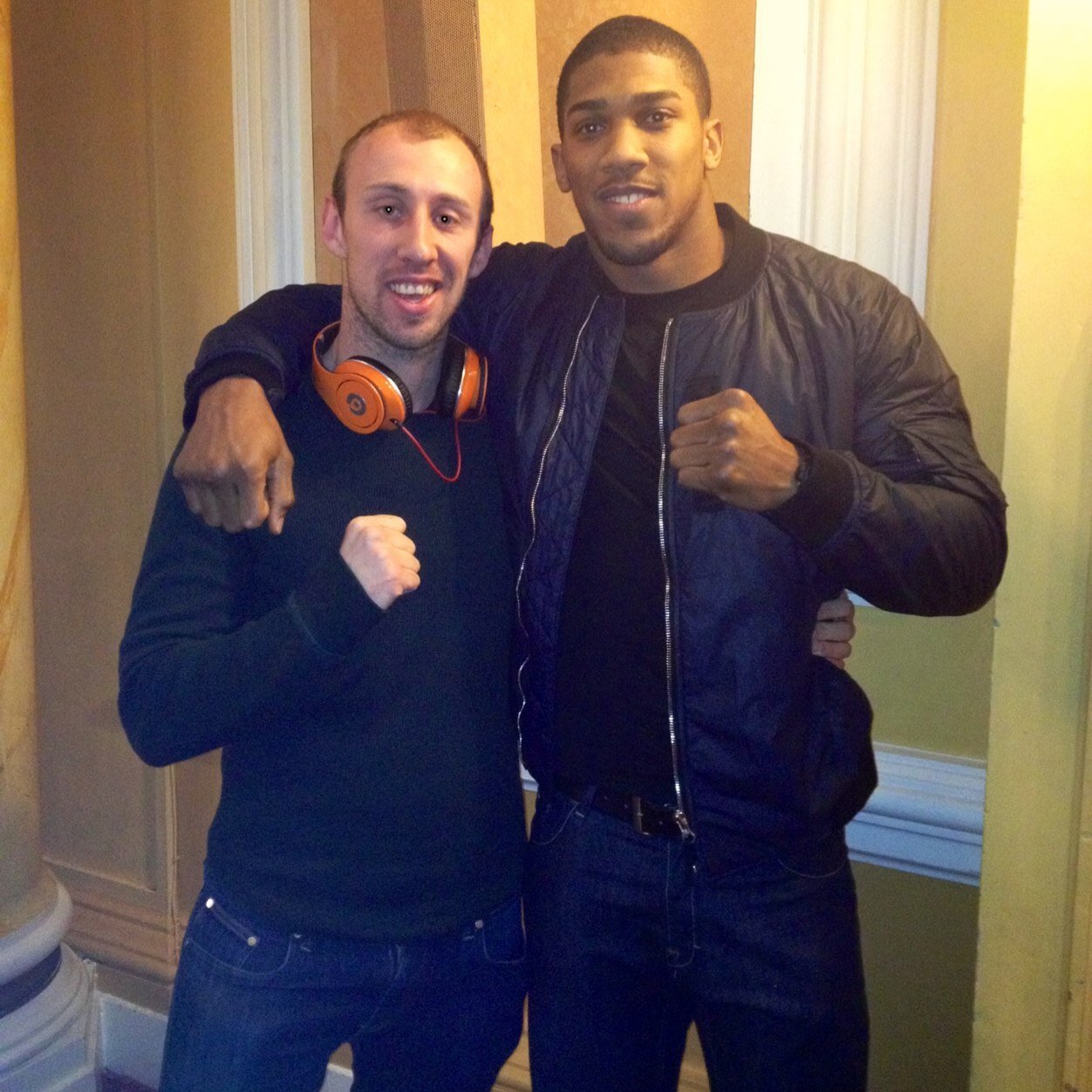 follow my boxing page @mathiasonboxing