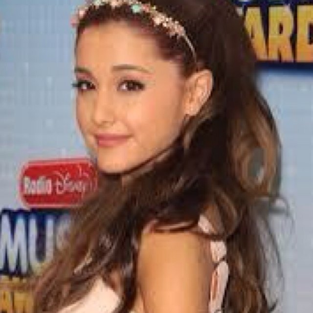 This is a free follow from @SalAod8 -- Followed by Ariana Grande, James Yammouni, Cody Simpson Isaac Calpito and more verified accounts ! Follow her instead