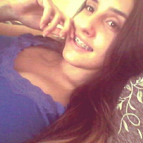 I hope you like me as i am. Since: 10/08/11 - Sou ADM da @CAPRICE e irmã gêmea da @SahLoschi
contatosamantha@hotmail.com