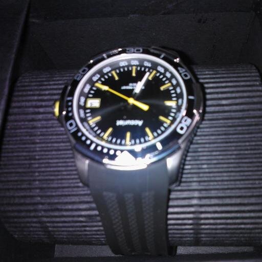 Selling designer watches, jewellery, make-up and lots more at competitive prices..