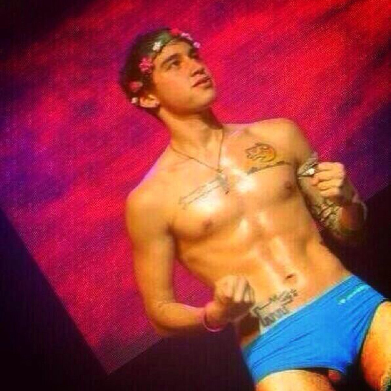 Lets get some pizza.im Luke Brooks from the Janoskians and your watching Disney Channel !I love my baby boy @ThatFakerJustin ! He got my heart