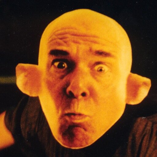 herodesfalsk's profile picture. Mine t-t-t-tweets er som oftest henvisninger til bloggen min, med noen avstikkere ut i en surrialistiske hverdag.