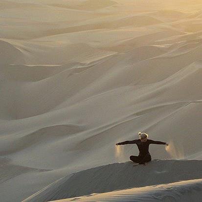 Yunna_W's profile picture. 