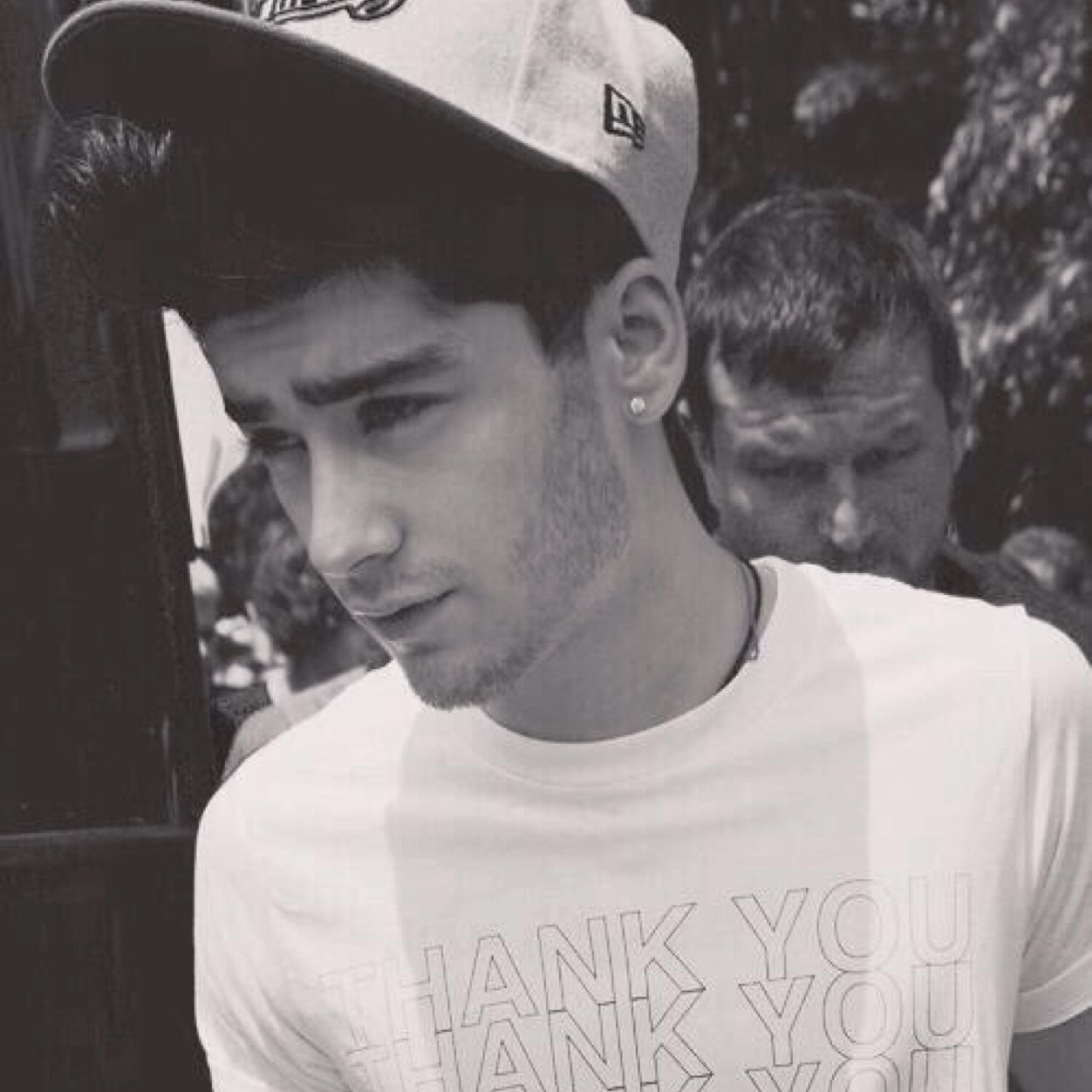 i can't remember to forget you.