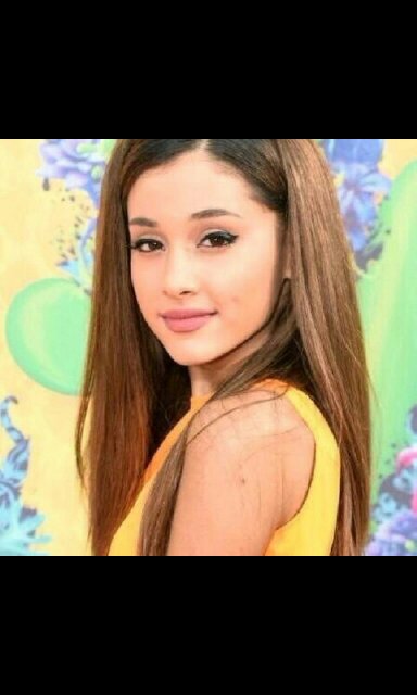 ♡ follow my bff @GoodmanChloe ♡