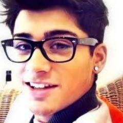 O BRASIL PODE NÃO TER LOJAS DOS MINO  :(( ....MAIS TEM AS MELHORES FÃS DO MUNDO! ♥MULHERES $ RICAS $ AJUDEM AS DIRECTIONERS À IREM PARA  LONDRES