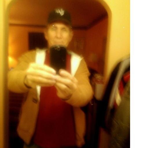 Air Force Brat /  Vietnam veteran  /  Customer service in Insurance and Air conditioning  /  Cisco Networking student /  sixty-one years old but look forty