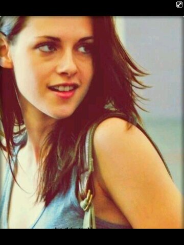 Robert Douglas Pattinson Kristen Jaymes Stewart @carlyraejepsen @selenagomez love