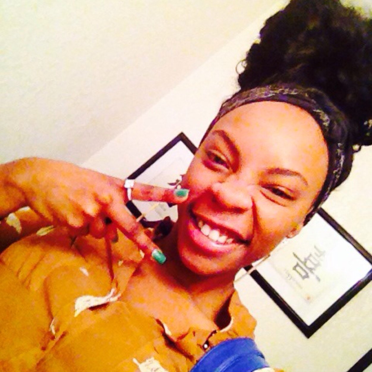 I am my own W O M A N!! 
#Pieces #NoTitties  
Get money, got cash You hate it, you mad.#MeekMillz