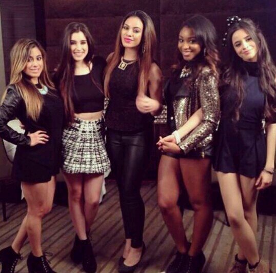 you're amazing and beautiful, you deserve so many wonderful things in life, i love you don't forget to smile.