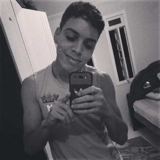 LucasSchinitger's profile picture. Who is king, never loses the majesty! The wrong that worked Oi, eu sou o Lucas Schinitger! HAHA. Contatos Profissionais: @ProducaoLS