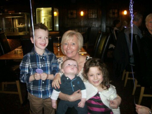 sharonbrewer231's profile picture. 