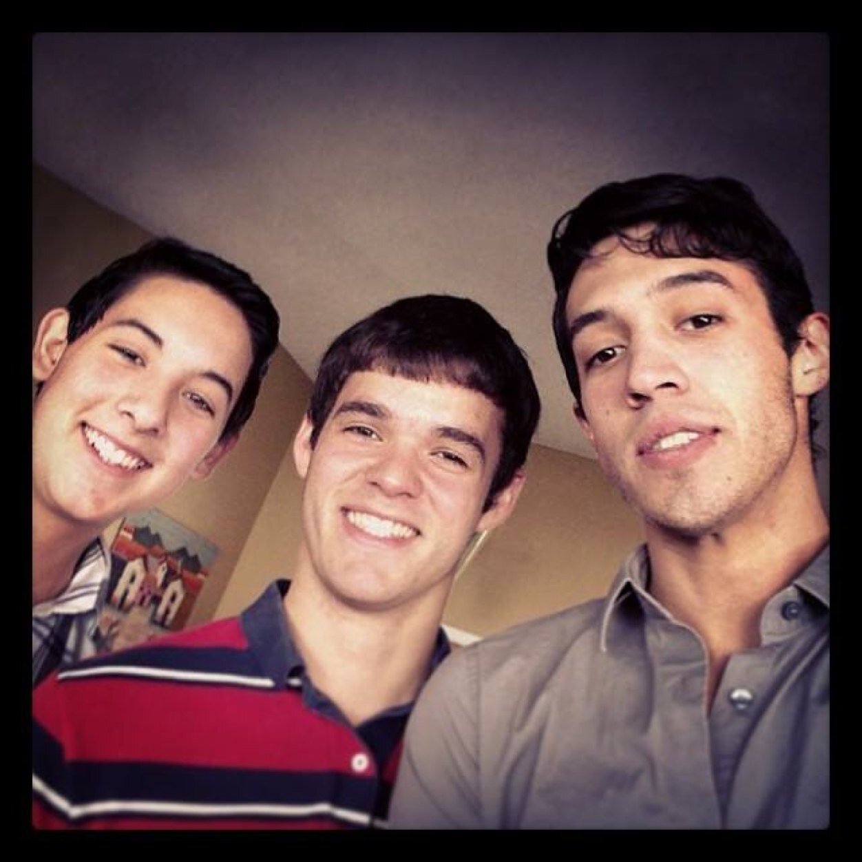 dom_caldas's profile picture. 