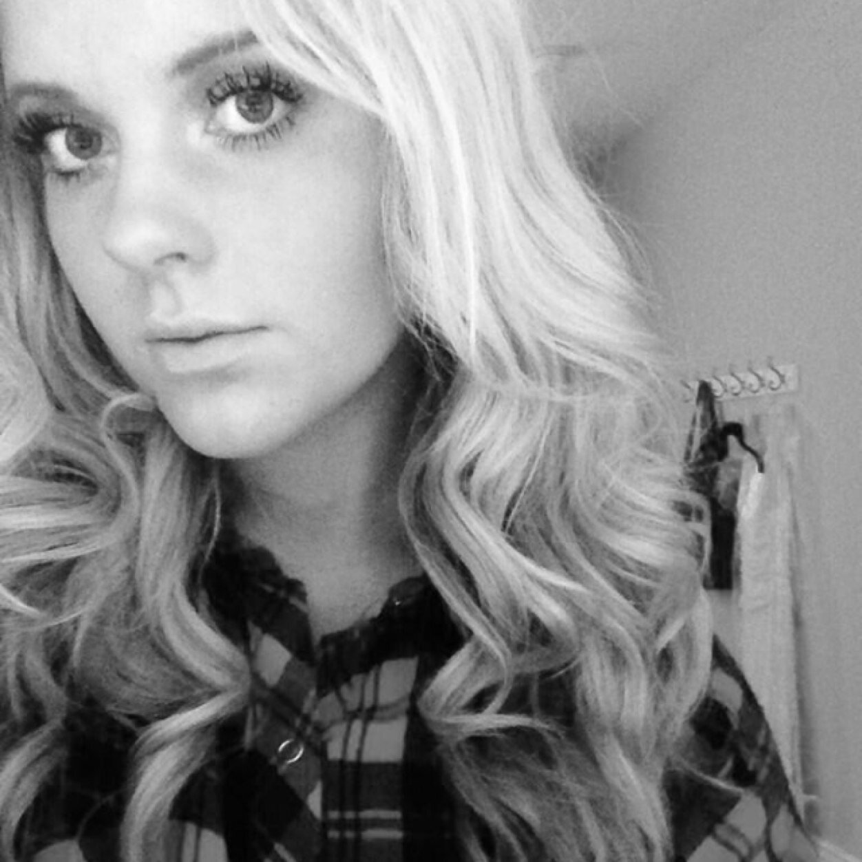 MADDY ALLRED IS GORGEOUS•maddy fan page
