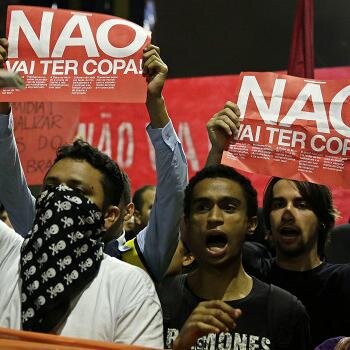 não acredita no governo eles são seus amigo quando e para vota neles