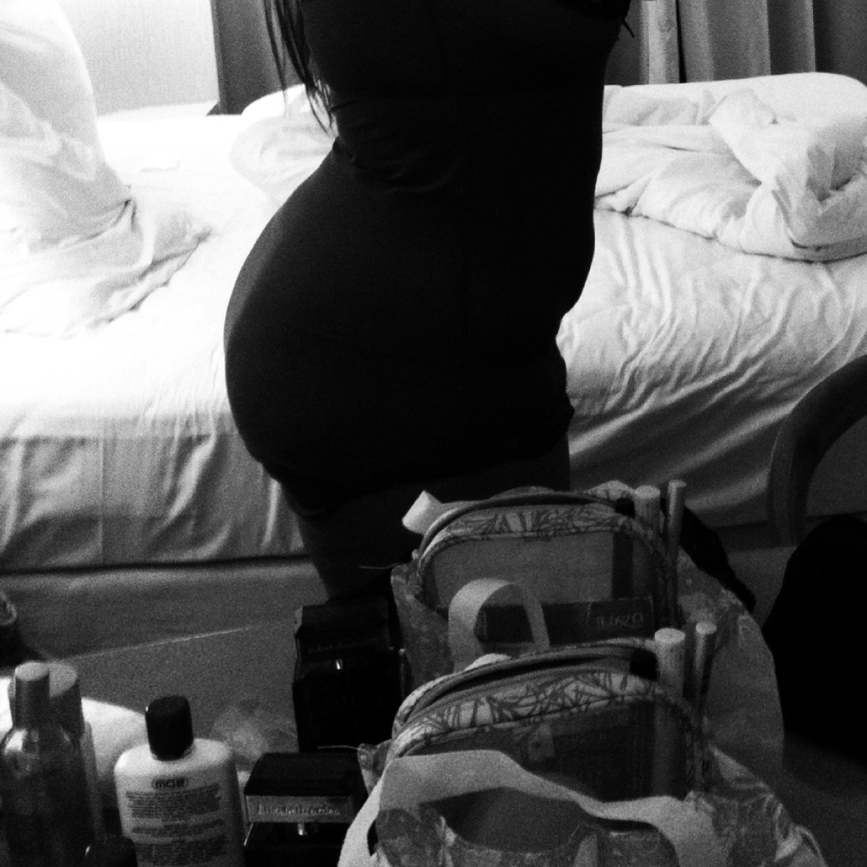 levynafabiola's profile picture. Indonesian. Just a simple, Easy going woman | Loves : Luxury. Relaxing. Spa. Womanly. Parfume. Book. Painted Nail. Travelling.