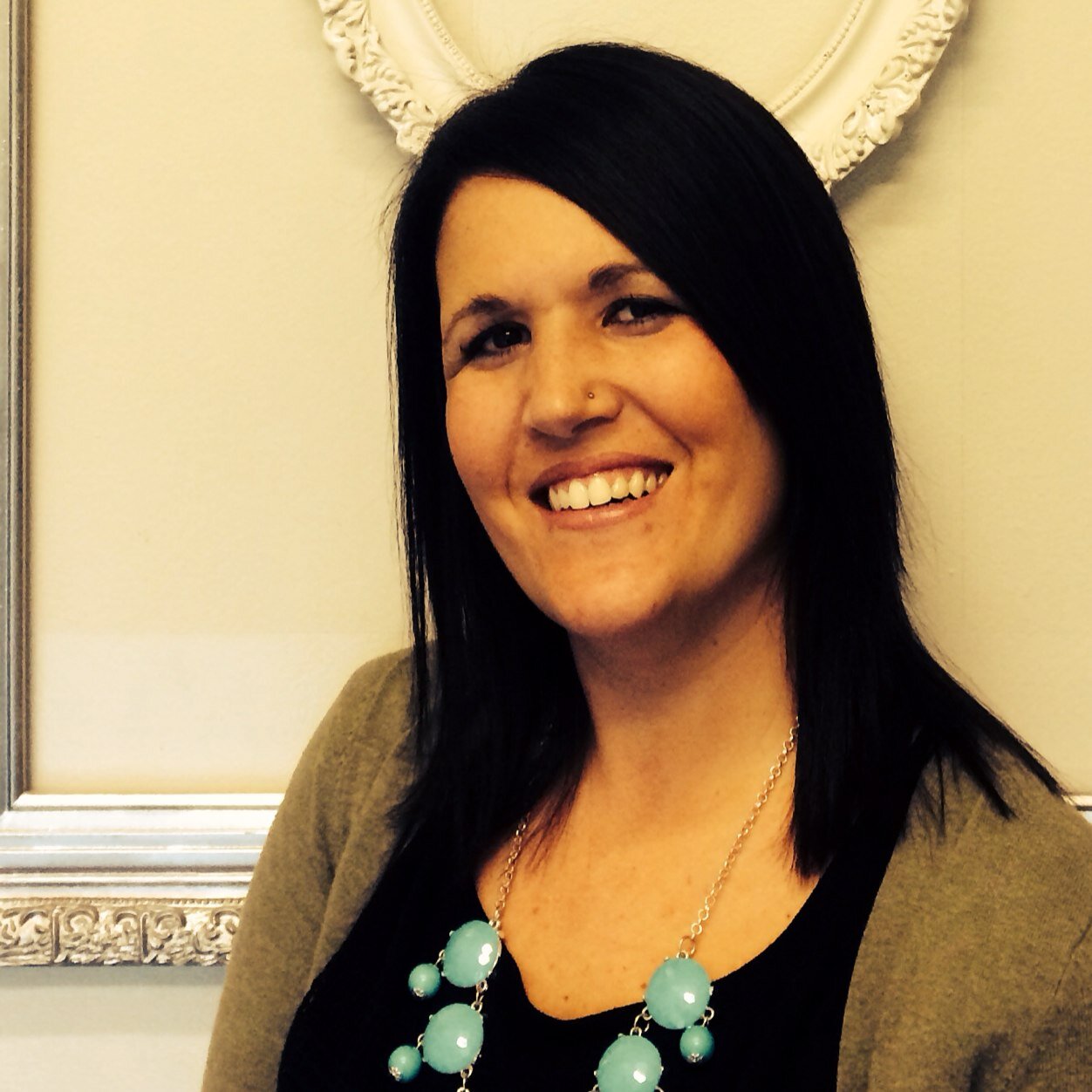 Therapistmama99's profile picture. Child therapist, food lover, proud mama of 3 littles. http://t.co/cqZ4QMpbJz