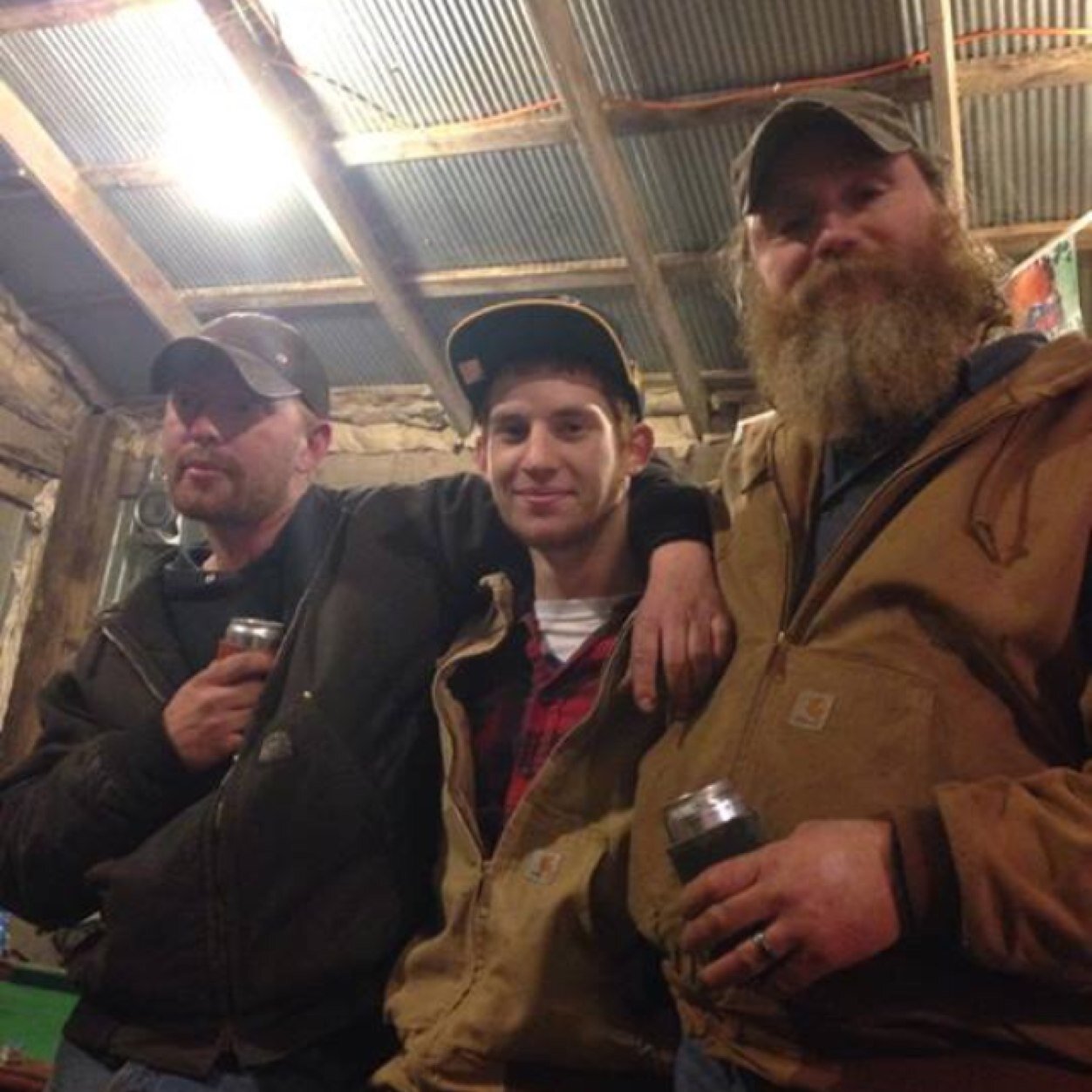 Im from Iola ks,drive a 73 dodge d100 all for god,guns and fast veicles