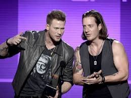 @FLAGALine33